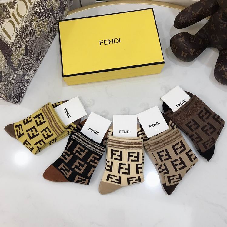 Meias Fendi