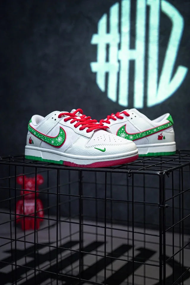 Invicto x Nike DunK Low Christmas