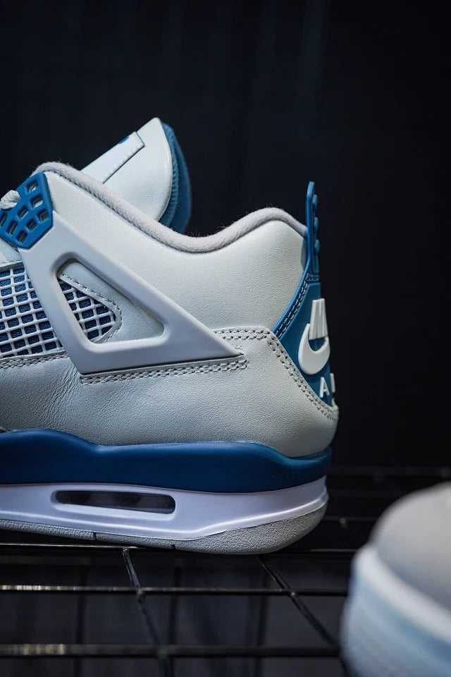 Jordan 4 "Azul Militar" Branco Azul