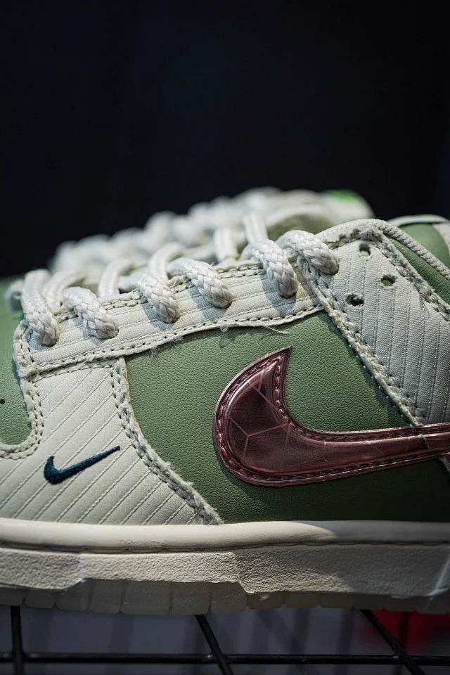 Kyler Murray x Nike Dunk Low Be 1 of One Green