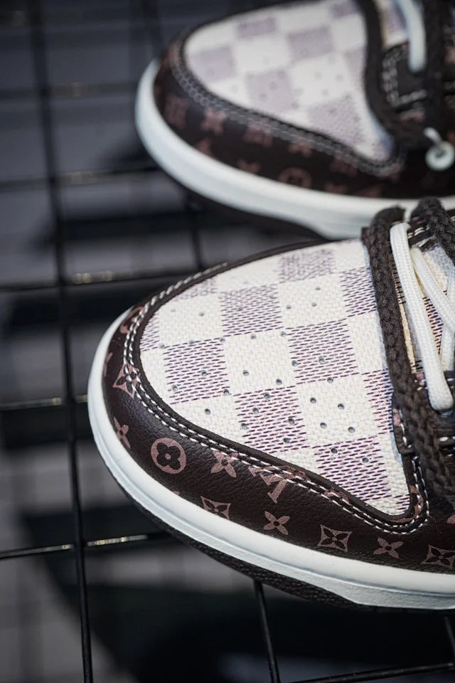 L Home x Nike Dunk Low Collaboration Dark Brown Old Flower Checkerboard