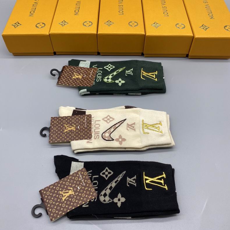 Meias Louis Vuitton cano alto