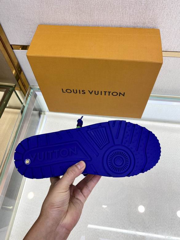 Louis Vuitton LV