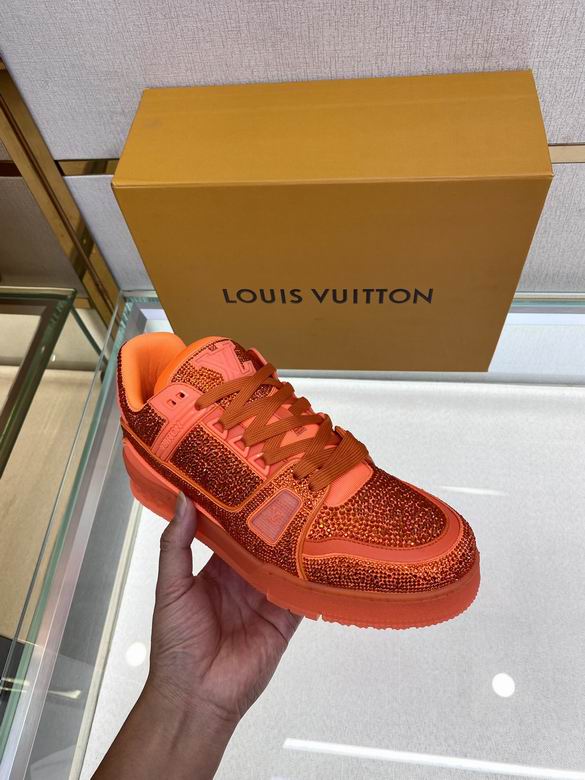 Louis Vuitton LV