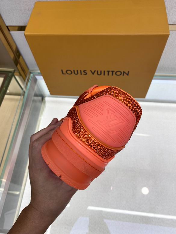 Louis Vuitton LV