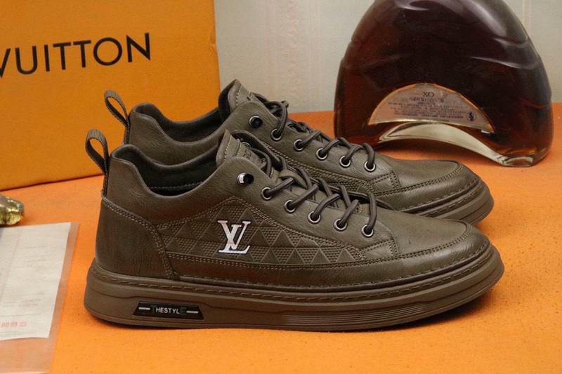 Louis Vuitton LV