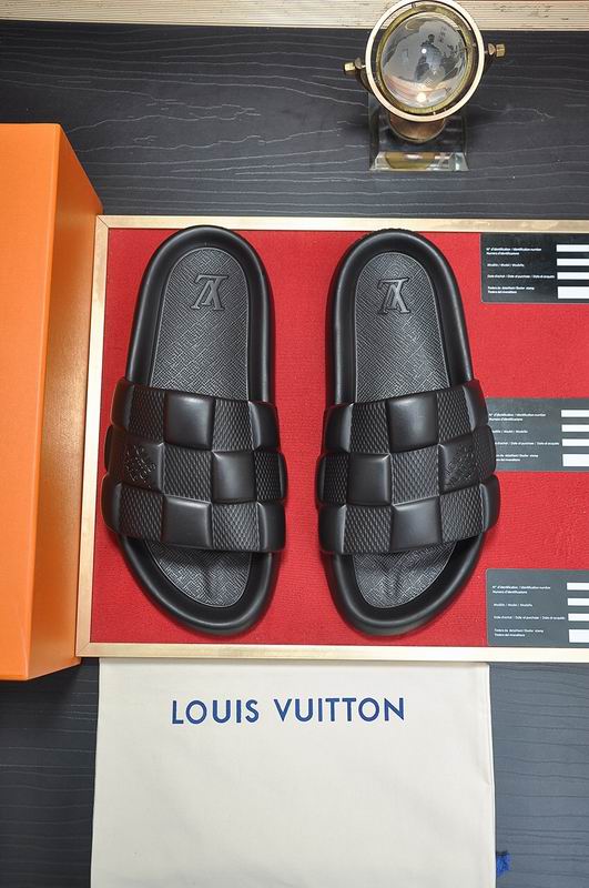 Chinelo Louis Vuitton