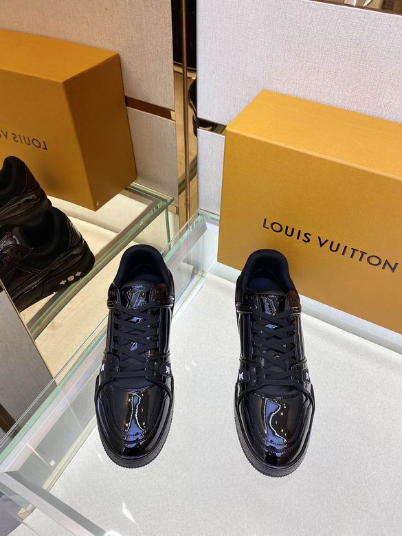 Louis Vuitton LV