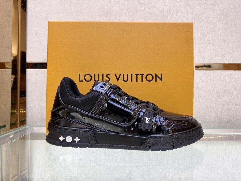 Louis Vuitton LV