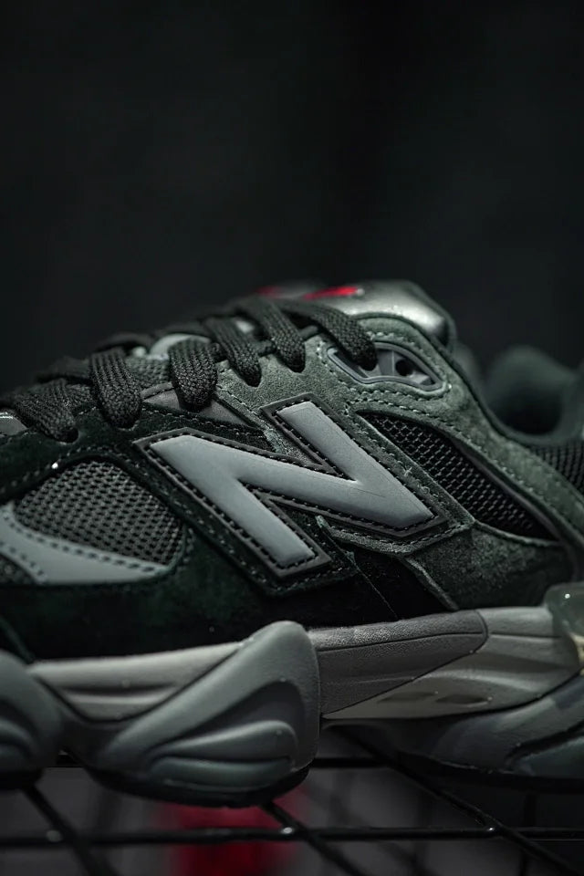 New Balance 9060 Black