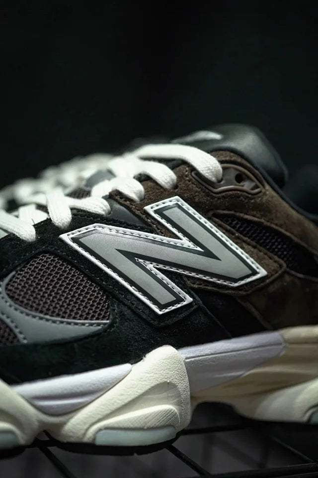 New Balance 9060 Black Coffee