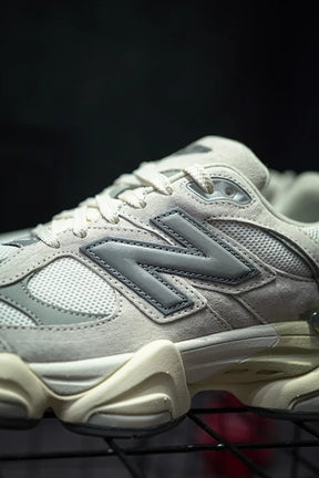 NB 9060 Cinza e Branco