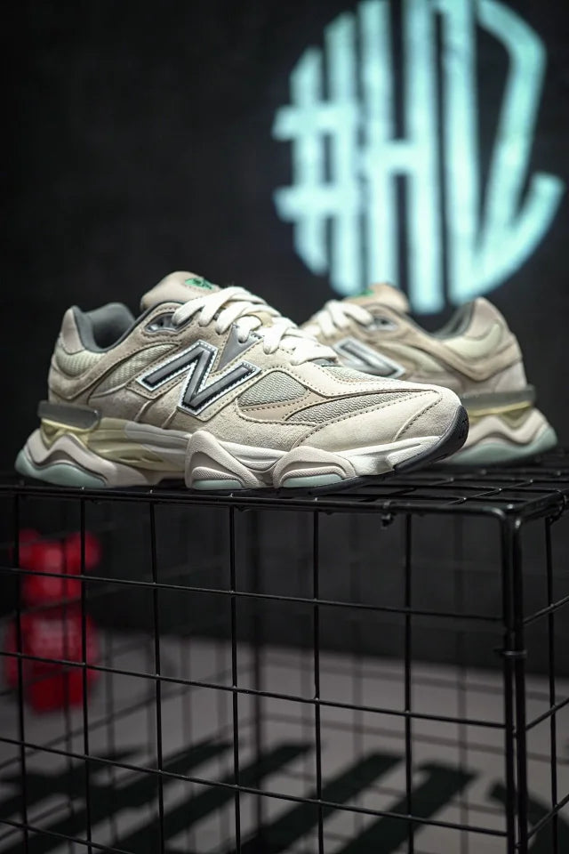 New Balance 9060 "Sea Salt" cinza claro