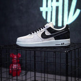 Nike Air Force 1 Low Grey & Camurça Preta