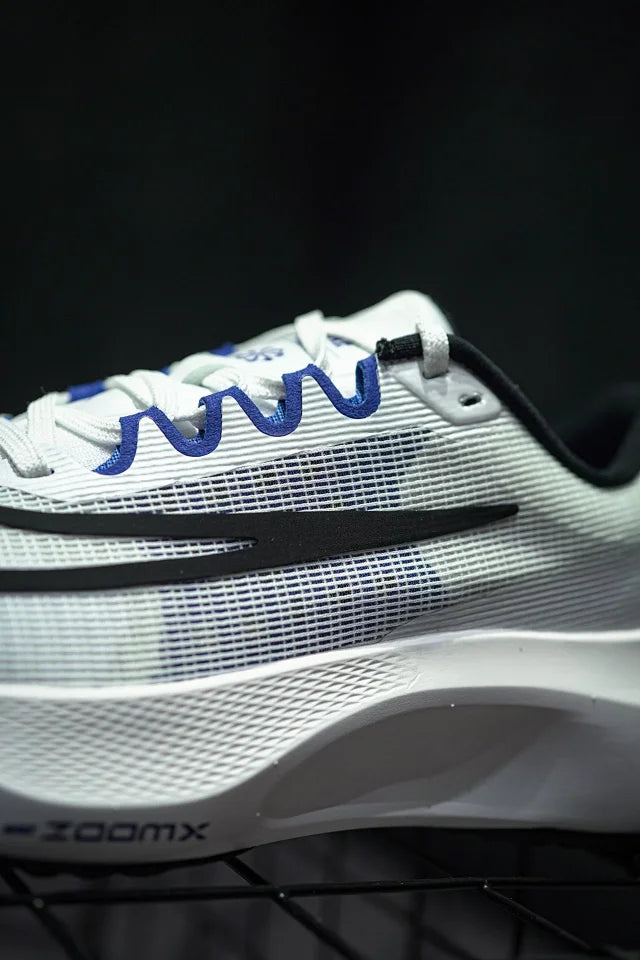 Nike Zoom Fly 5