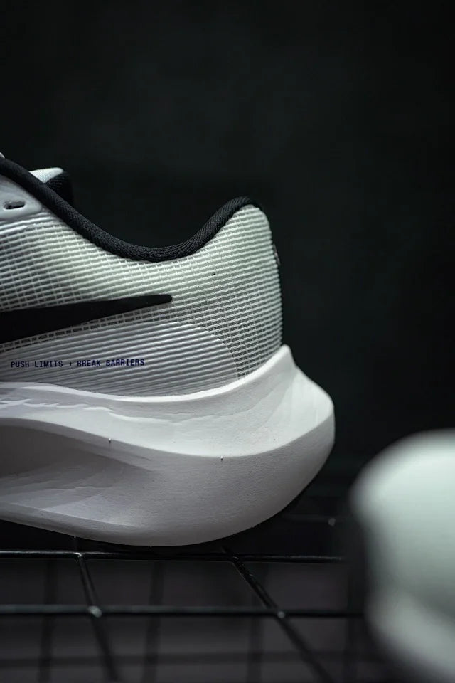 Nike Zoom Fly 5