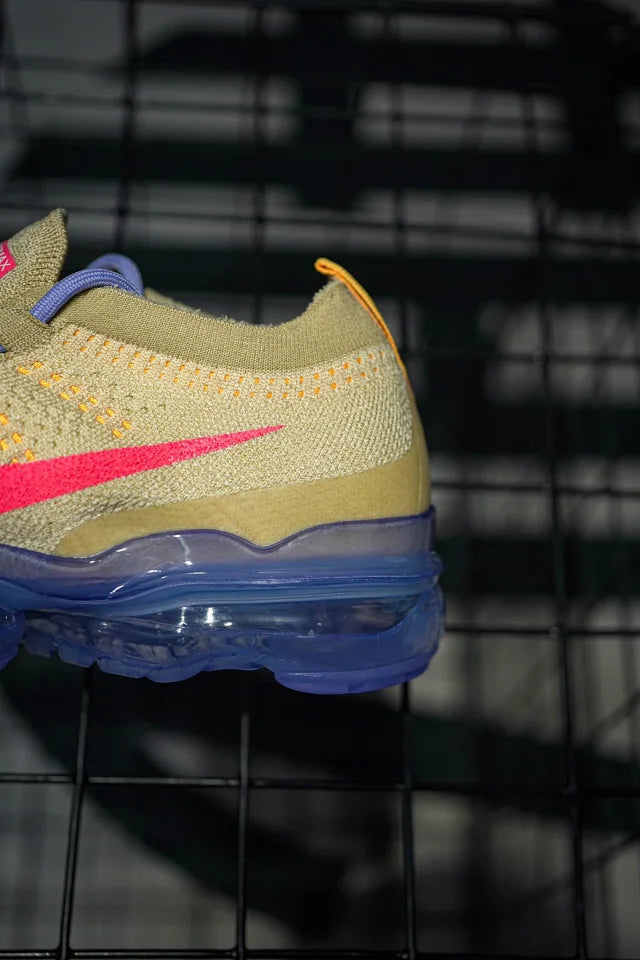 Nike Air VaporMax 2023 Flyknit "Pale Vanilla" Brown & Azul