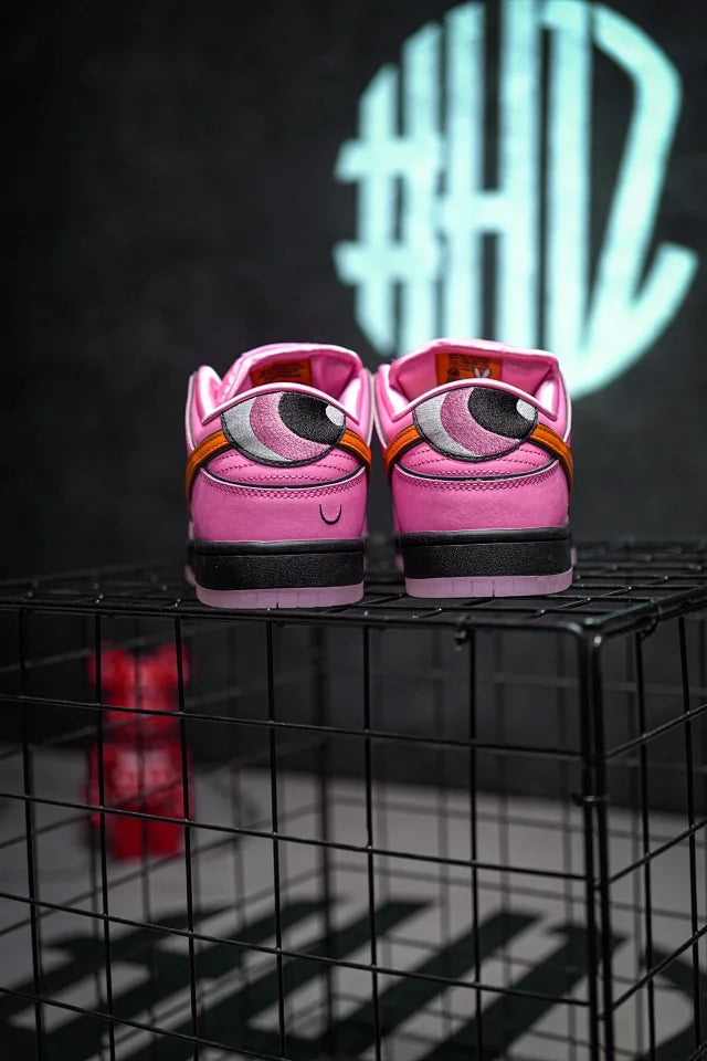 Nike Dunk Low SB x Powerpuff Girls (Meninas Super Poderosas) "Blossom"