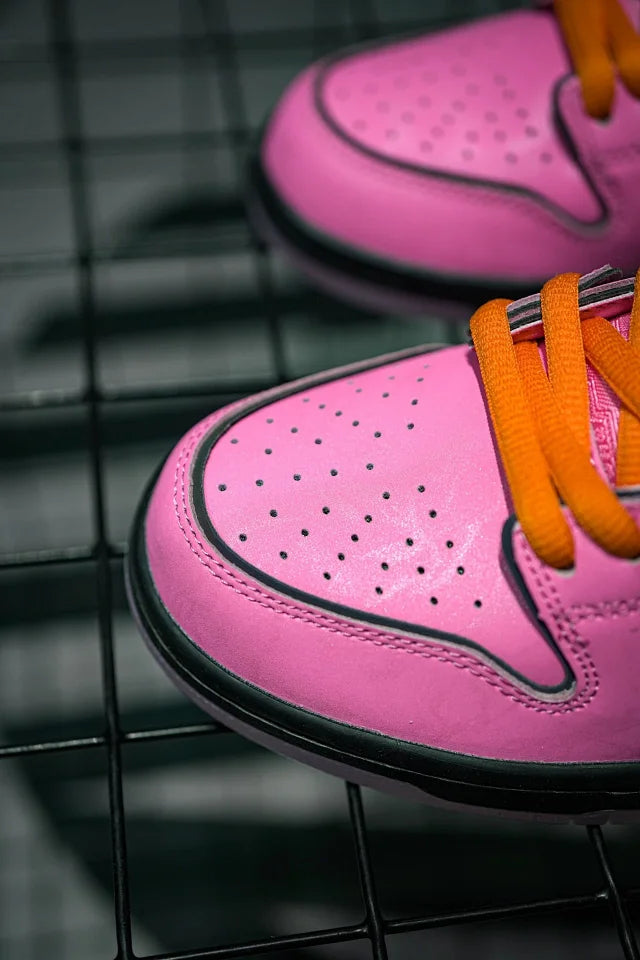 Nike Dunk Low SB x Powerpuff Girls (Meninas Super Poderosas) "Blossom"