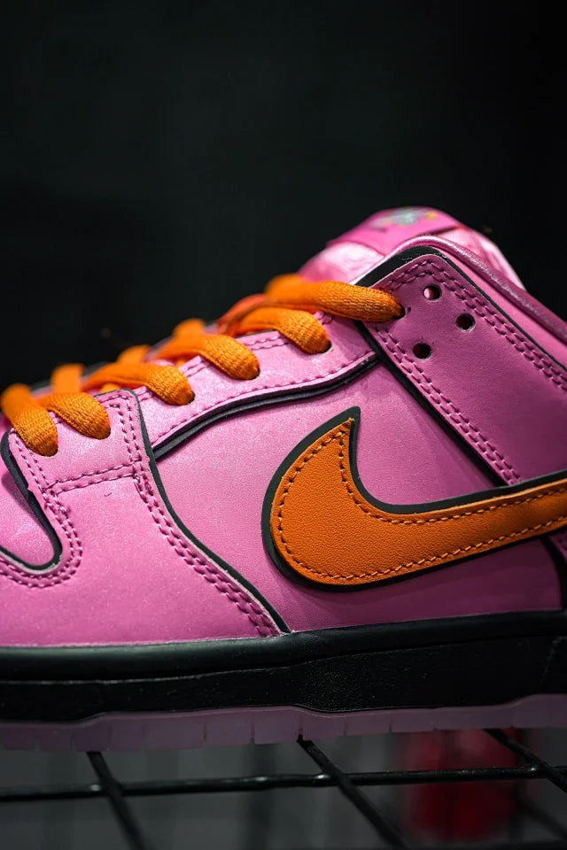 Nike Dunk Low SB x Powerpuff Girls (Meninas Super Poderosas) "Blossom"