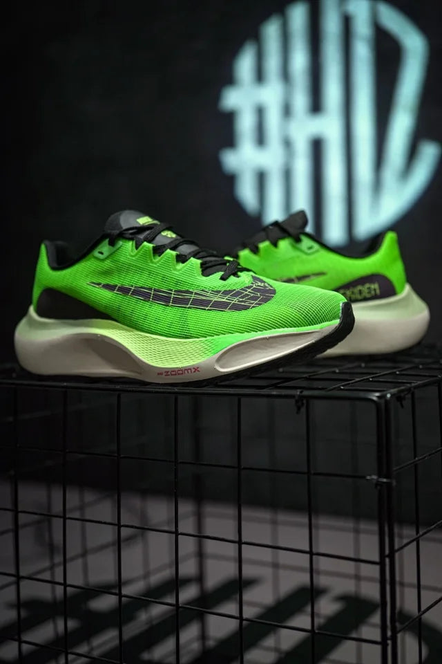 Nike Zoom Fly 5