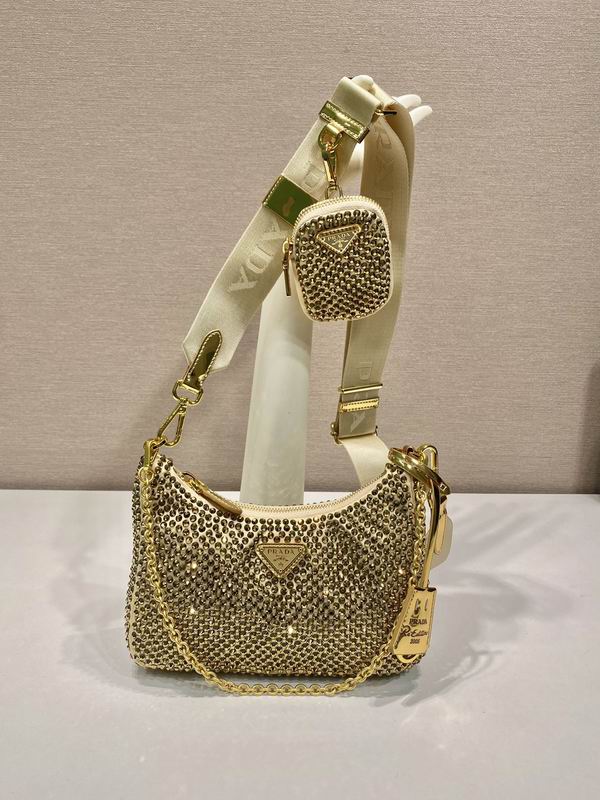 Bolsa Prada Dourado