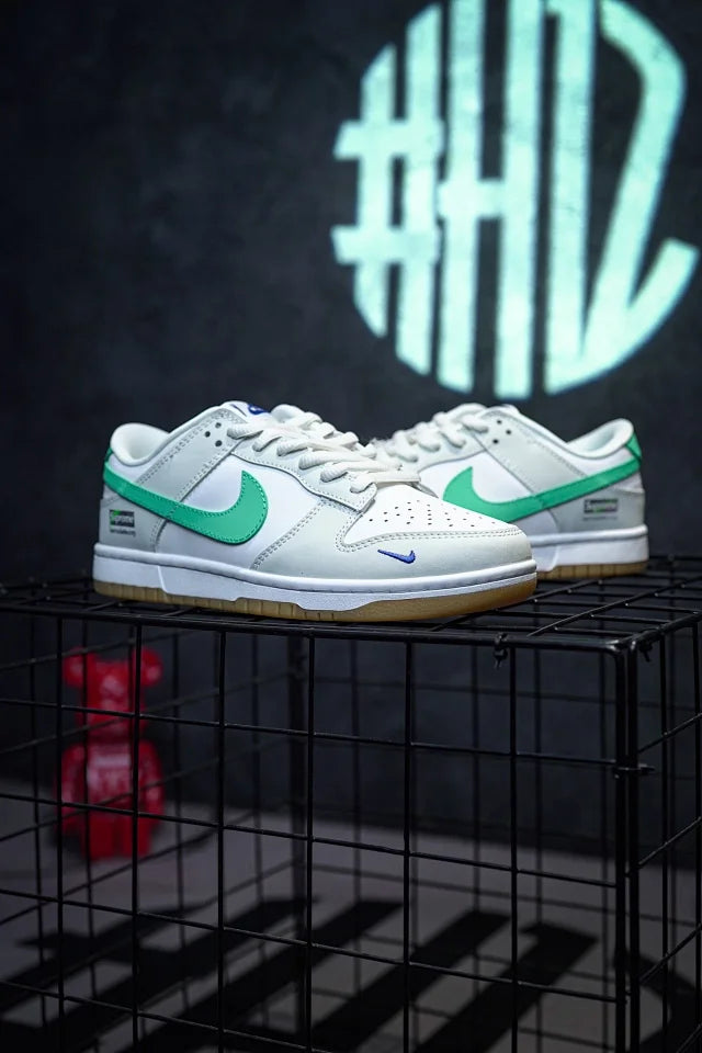 Supreme x Nike Dunk Low Beige Light Green