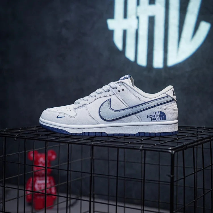 TNF x CDG x Nike Dunk Low Collaboration Cinza & Azul