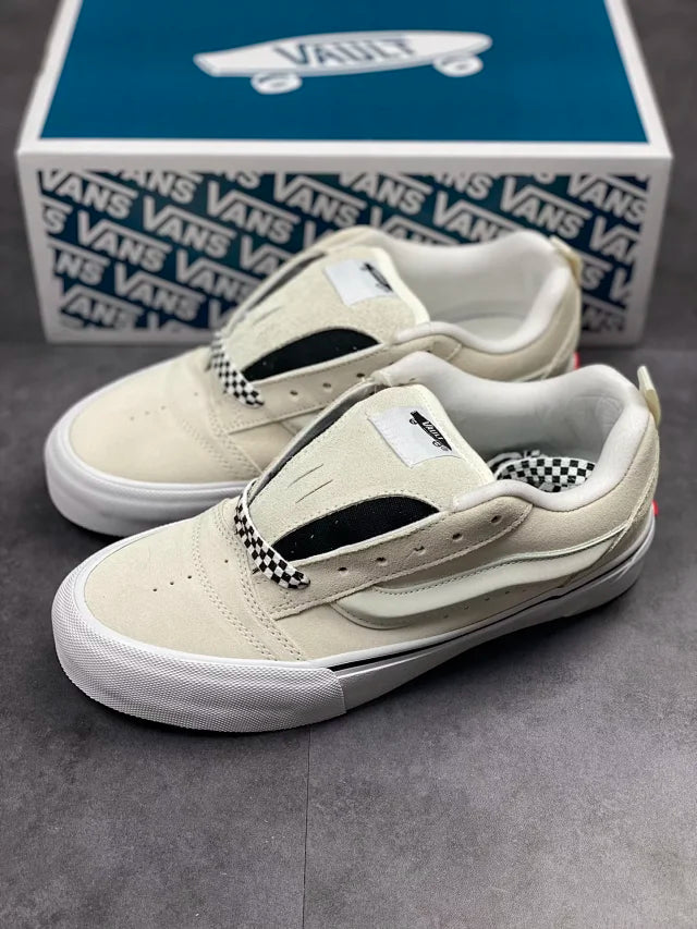 Vans VLT high-end line Knu Skool