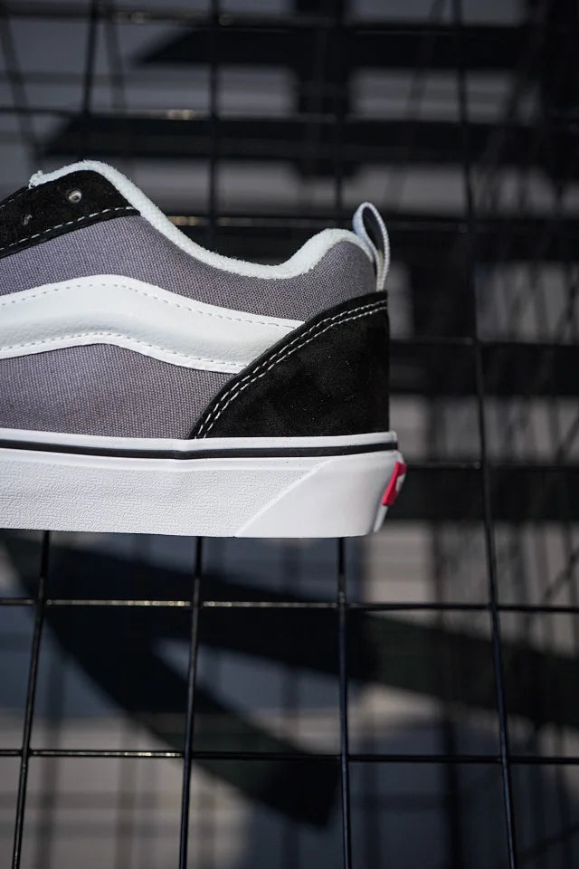 Vans Classics Knu Skool