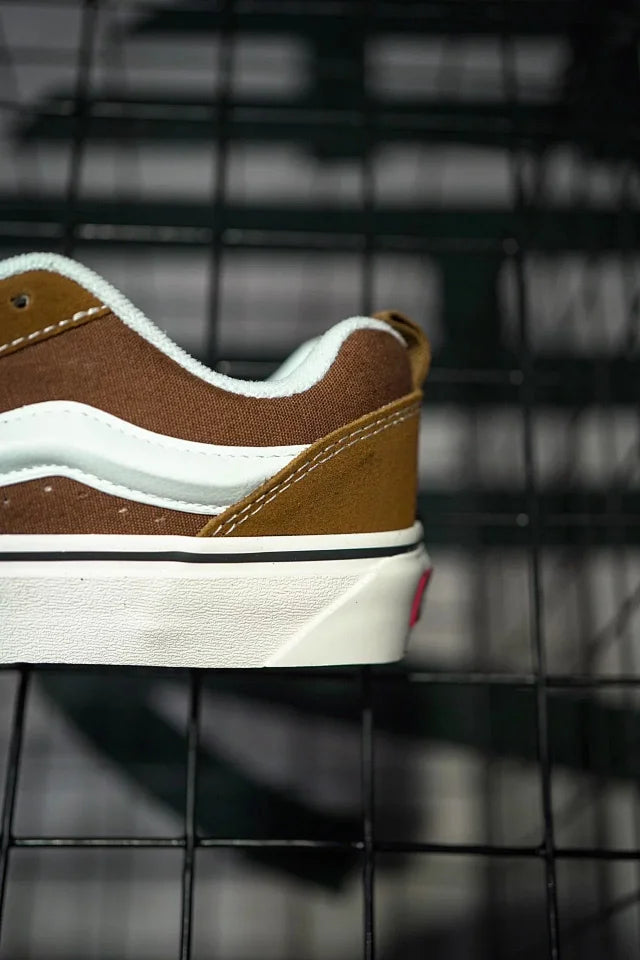 Vans Classics Knu Skool