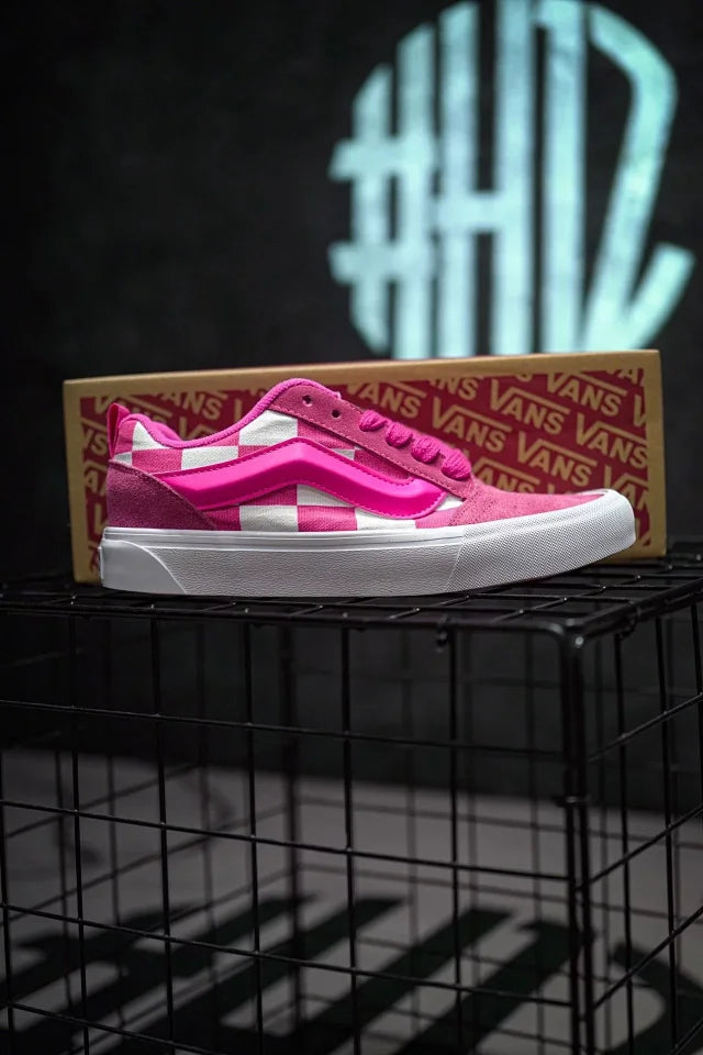 Vans Classics Knu Skool Pink Checkerboard