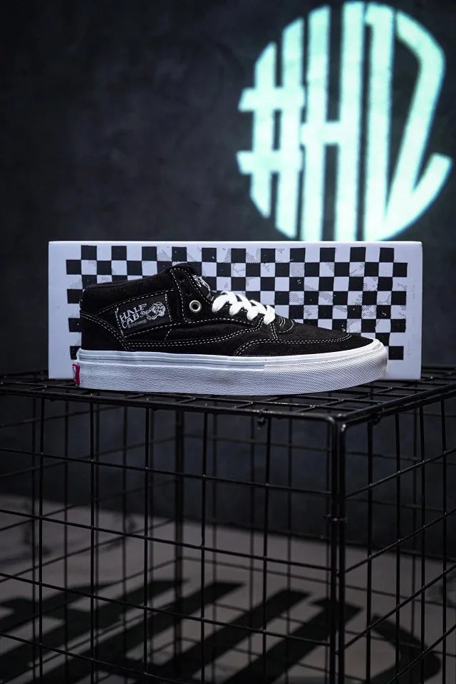 Vans Half Cab 33 DX Preto & Branco