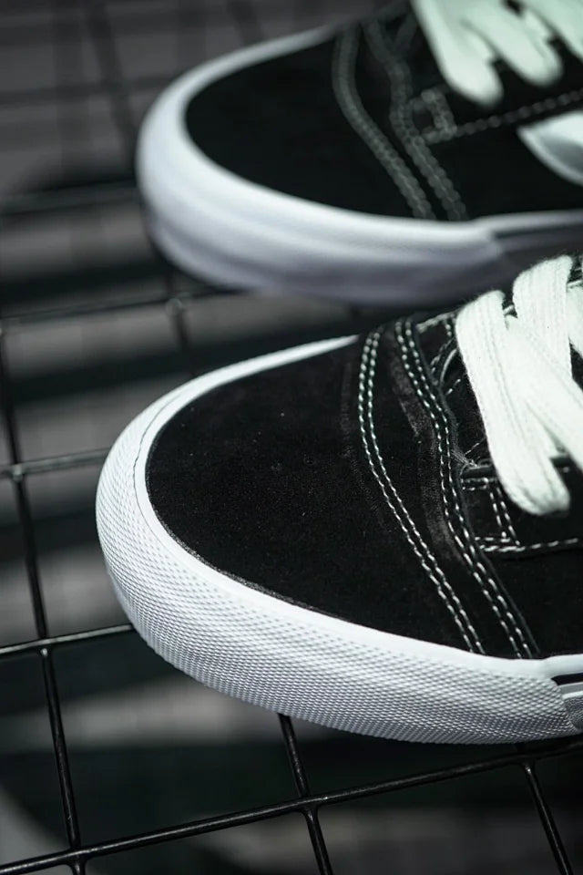 Vans Knu Skool Preto & Branco