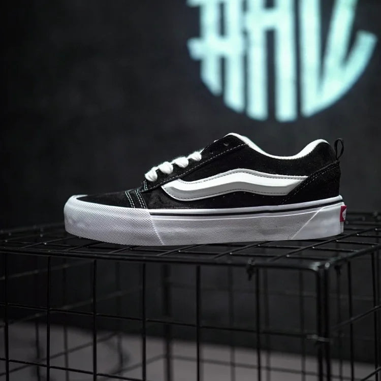 Vans Knu Skool Preto & Branco