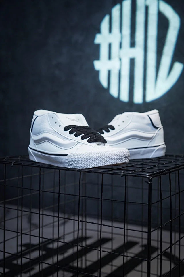 Vans Knu Skool Mid-Top