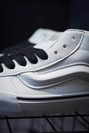 Vans Knu Skool Mid-Top