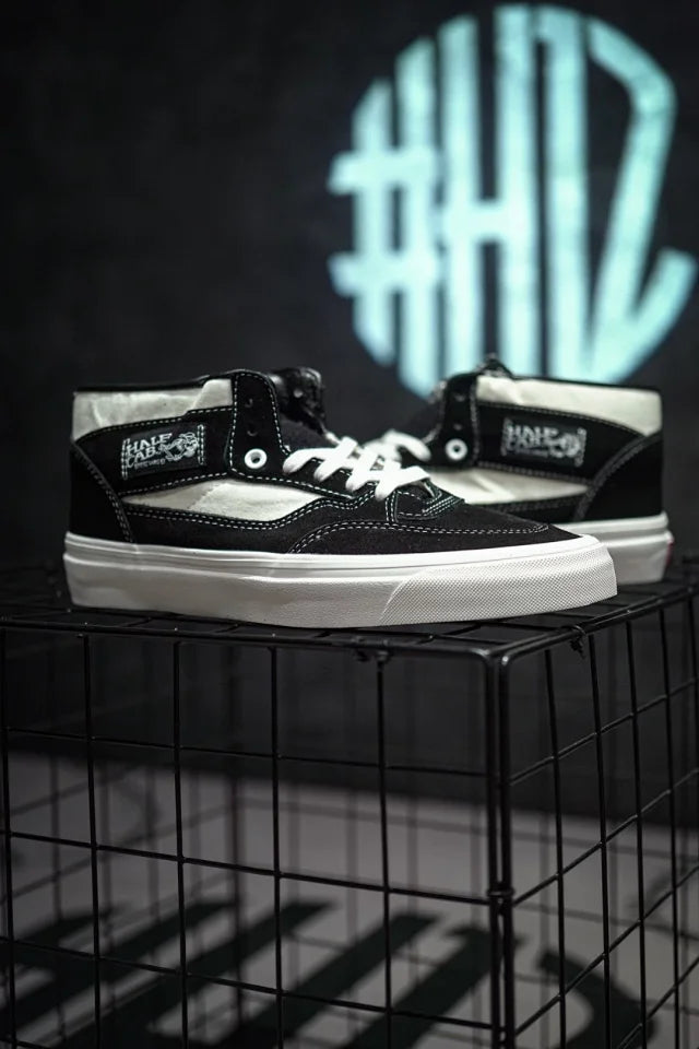 Vans Vault 0G Meia Cabine LX Classic Suede Skate