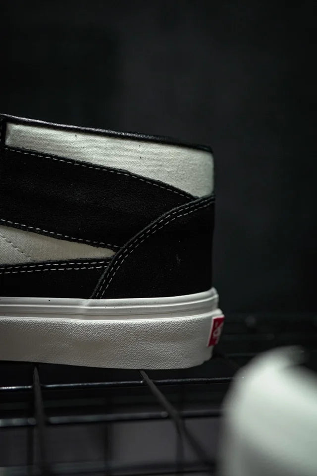 Vans Vault 0G Meia Cabine LX Classic Suede Skate