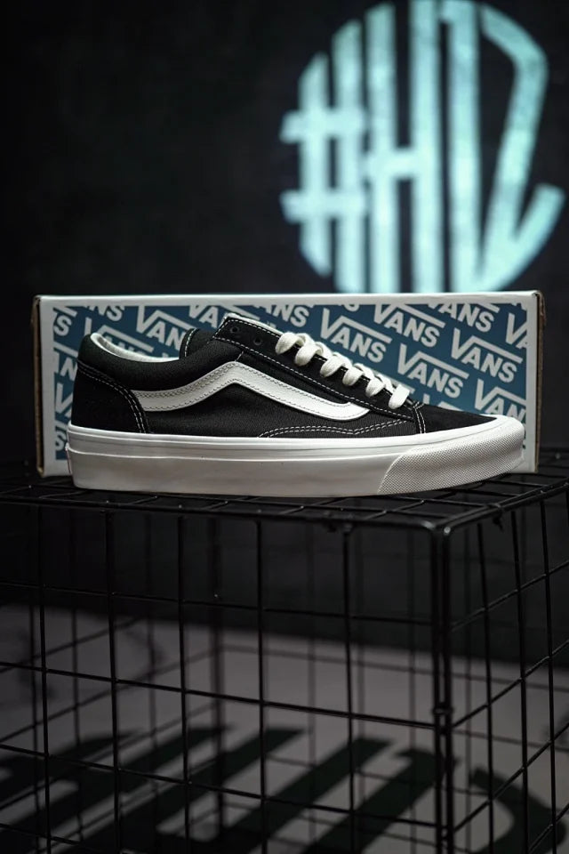 Vans Vault OG Style 36 LX "Black Marshmall" Preto & Branco