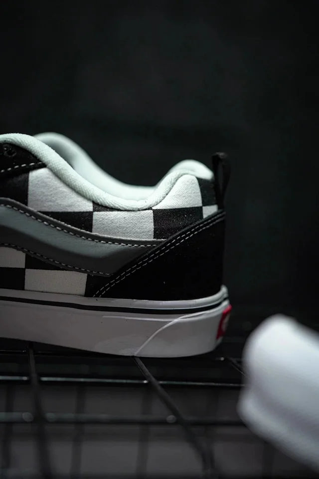 Vans Classics Knu Skool Checkerboard