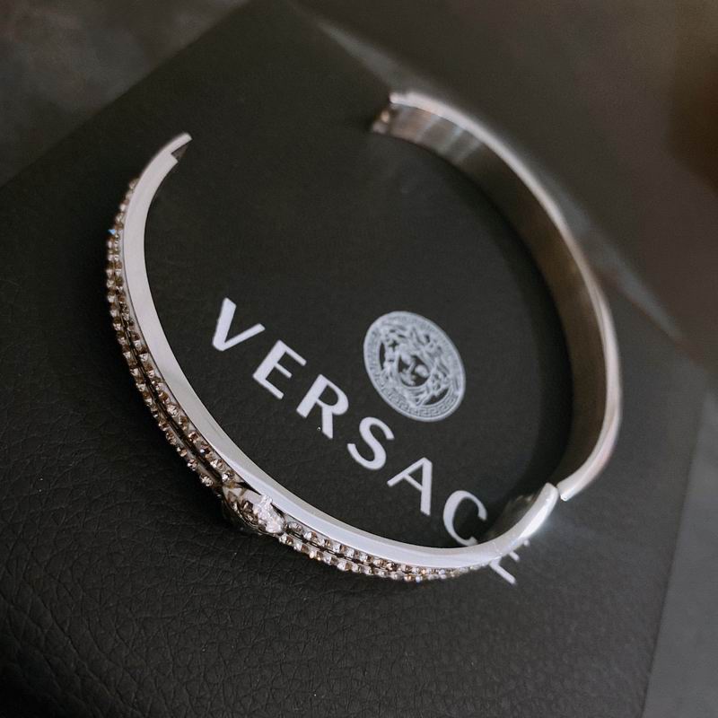 Bracelete Versace