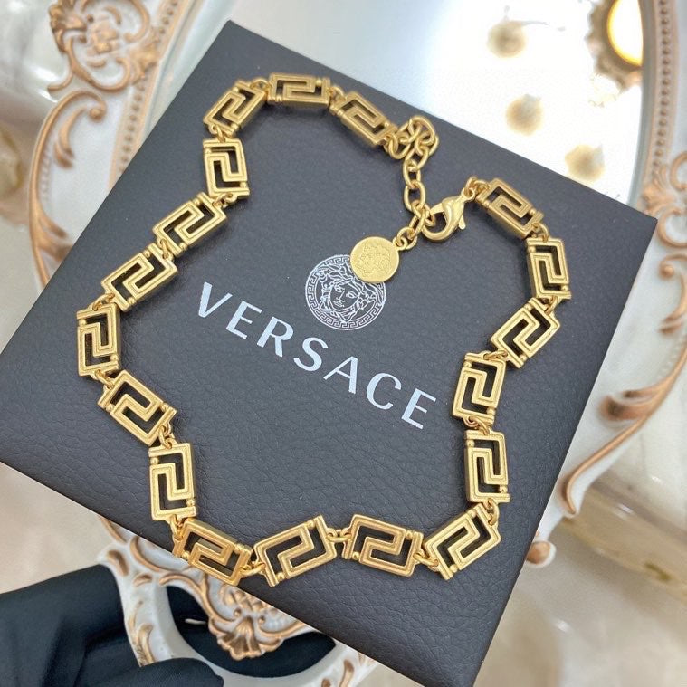 Colar Versace