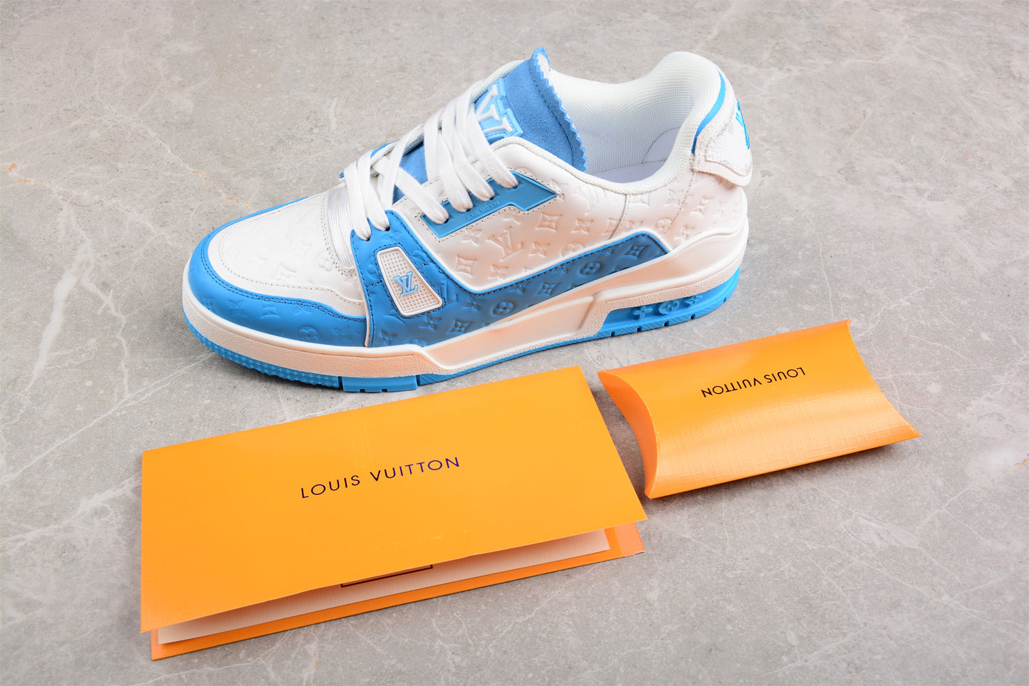 Tênis LV Trainer Azul