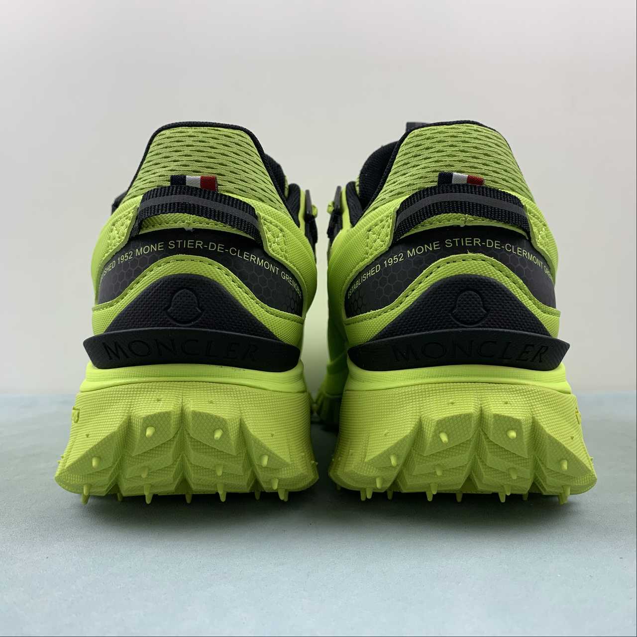 Tênis Moncler x Hoka Mafate Speed 2