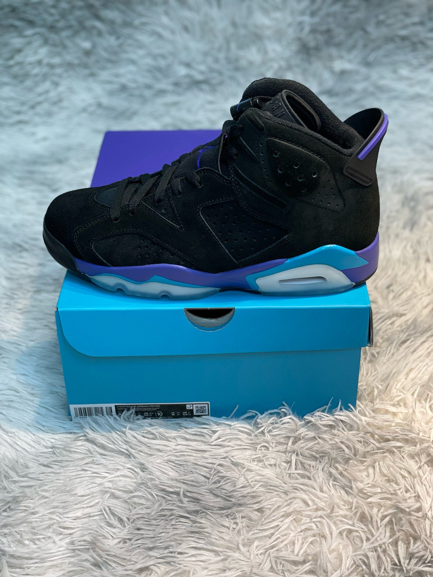 Jordan 6 Retro