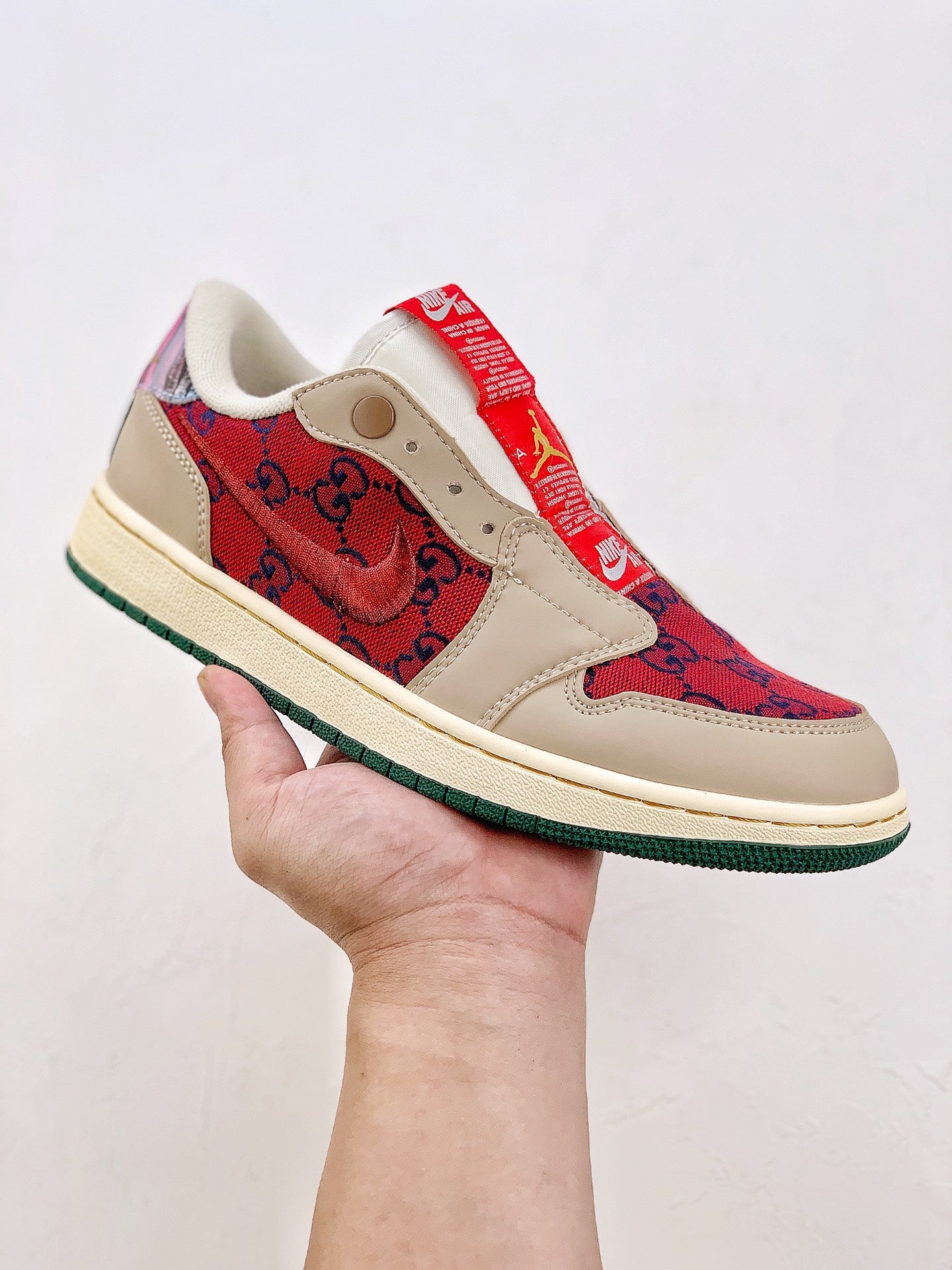 Jordan 1 Low