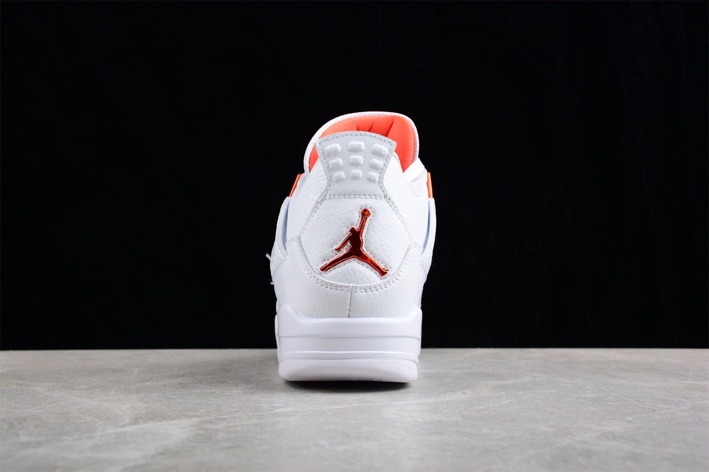 Jordan 4