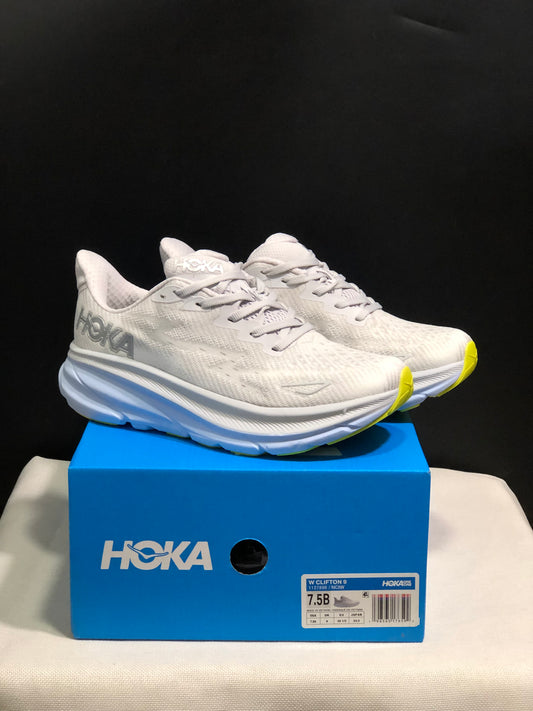 HOKA Clifton 9