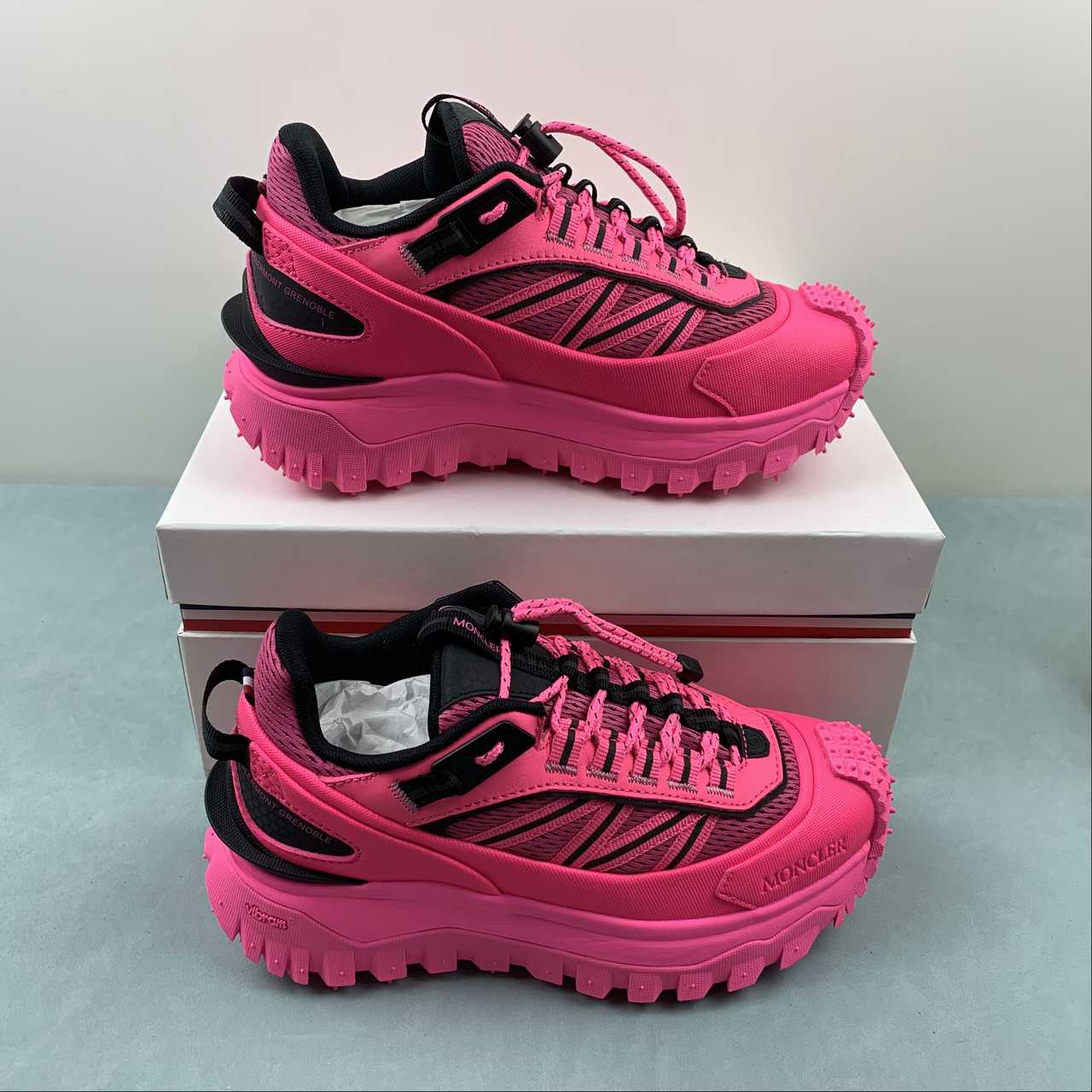 Tênis Moncler x Hoka Mafate Speed 2